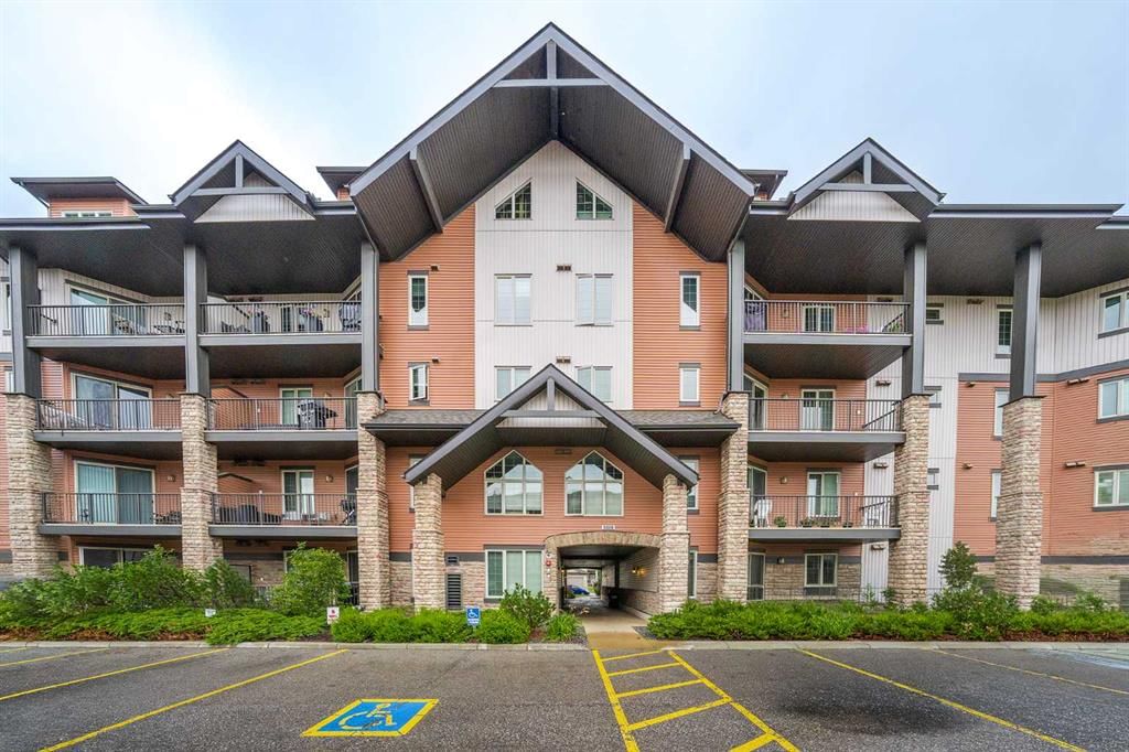3104, 15 Sunset Square, Cochrane — photo 2 of 25