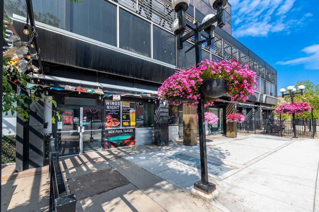 1324 17 Avenue SW, Calgary — photo 4 of 32