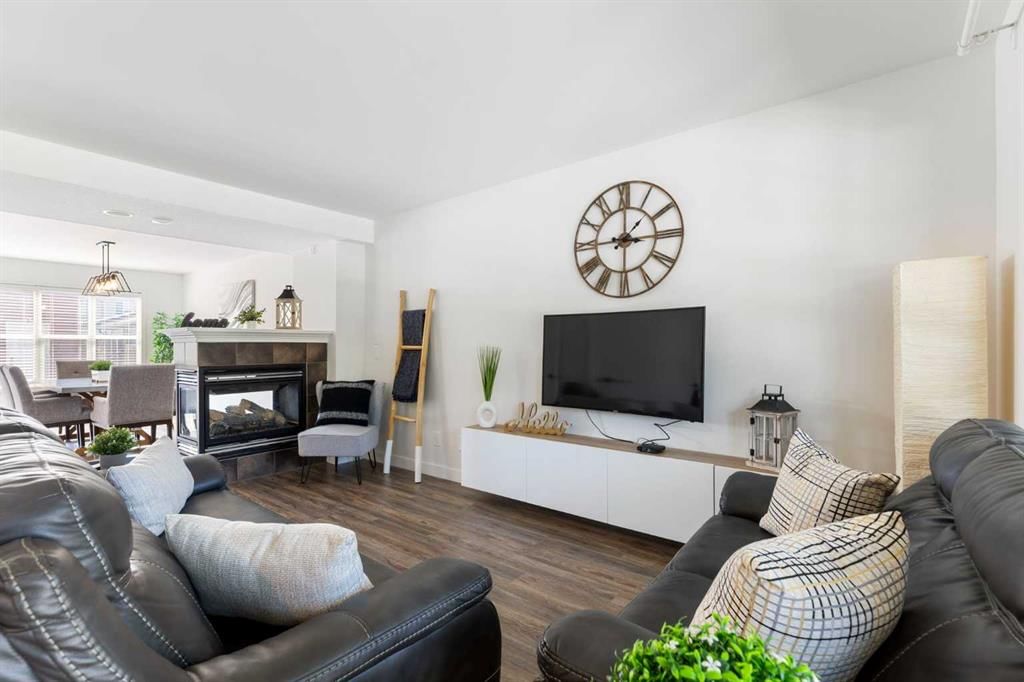 17 Auburn Bay View SE, Calgary — photo 4 of 36