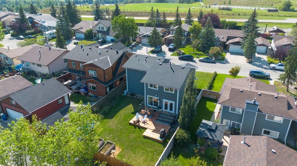 123 Glenhill Drive, Cochrane — photo 3 of 48