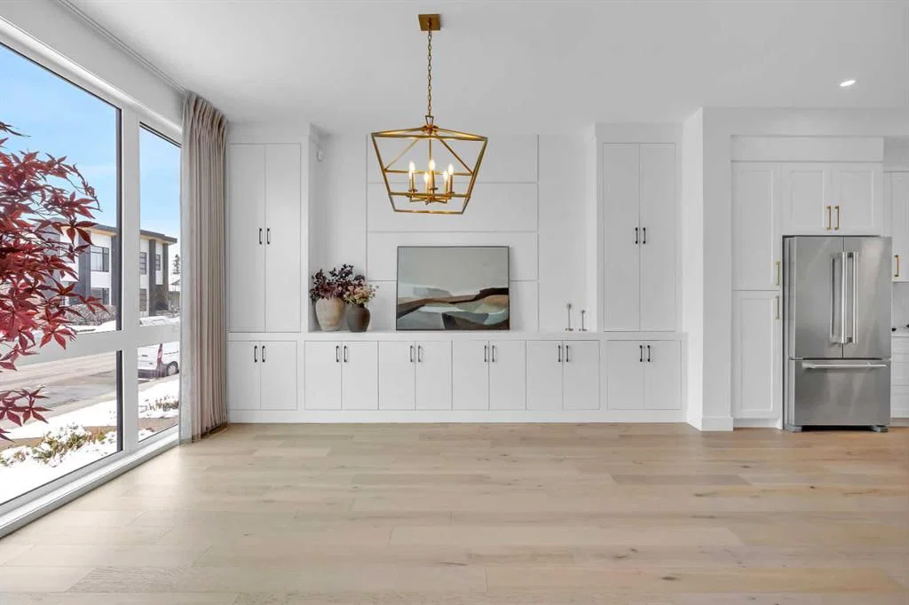 2625 29 Street SW, Calgary — photo 5 of 50
