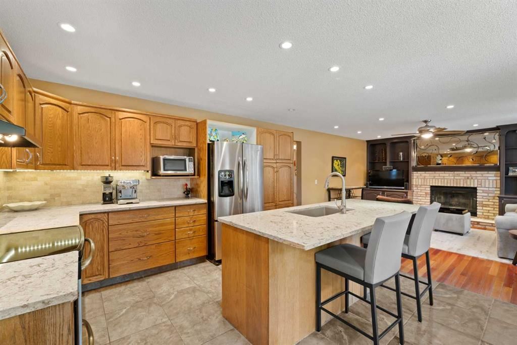 96 Scenic Hill Close NW, Calgary — photo 5 of 33