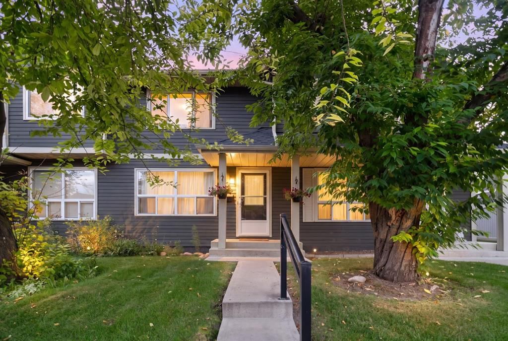 321 Queenston Heights SE, Calgary — main listing photo