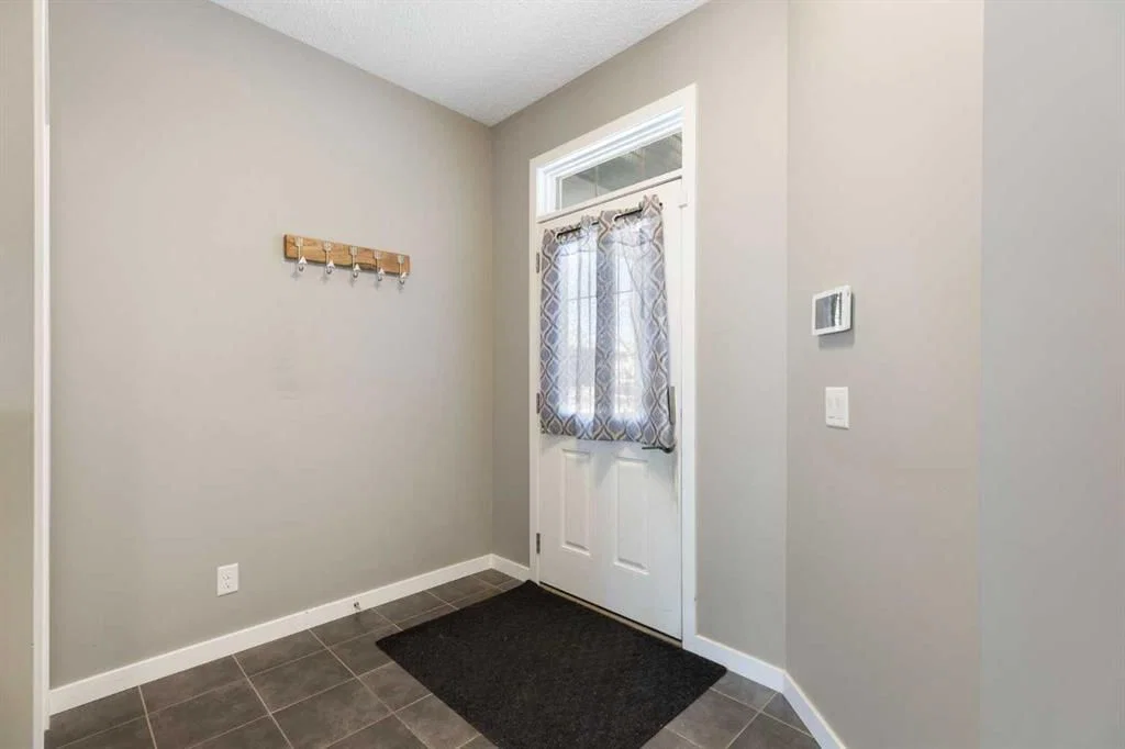 69 Chaparral Valley Crescent SE, Calgary — photo 2 of 34