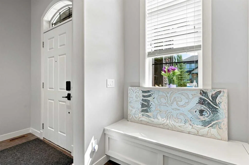 163 Cranarch Circle SE, Calgary — photo 4 of 49