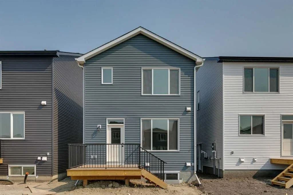 467 Buffaloberry Manor SE, Calgary — photo 3 of 38