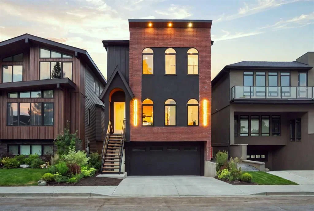 2220 8 Street NE, Calgary — photo 2 of 50
