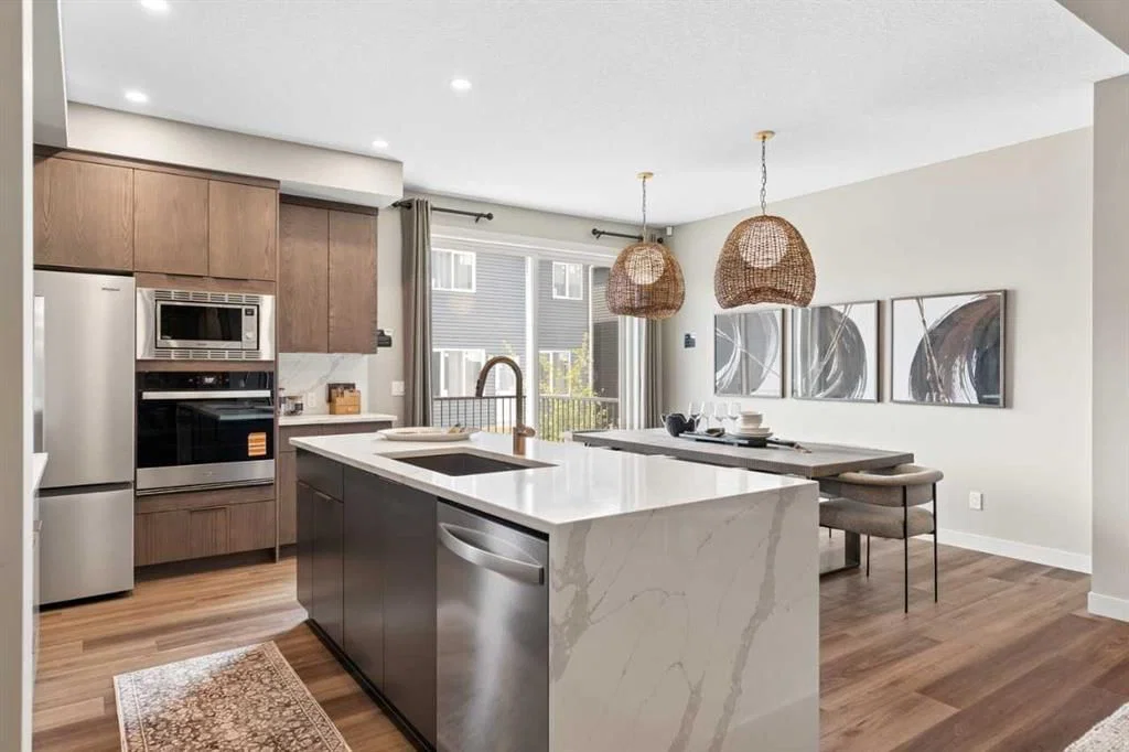 64 Ambledale Crescent NW, Calgary — photo 5 of 12