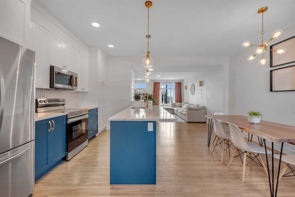 250 Carrington Gate NW, Calgary — photo 5 of 41