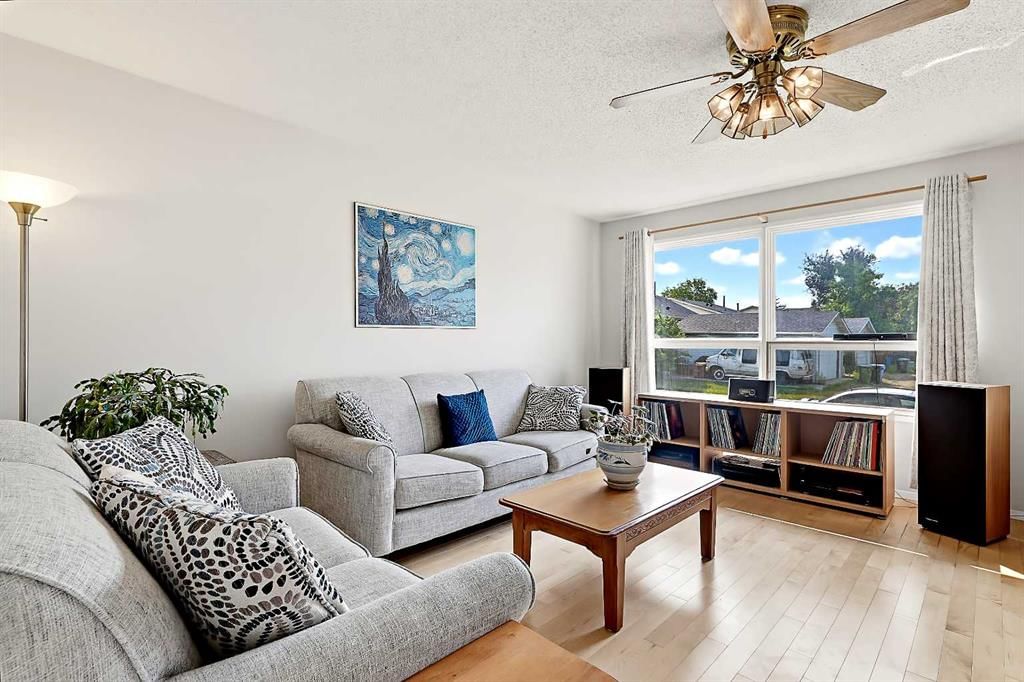 40 River Valley Crescent SE, Calgary — photo 4 of 42