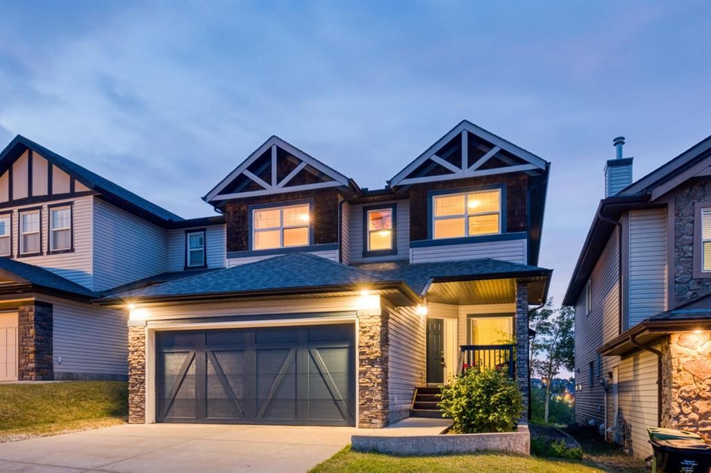91 St Moritz Terrace SW, Calgary — main listing photo