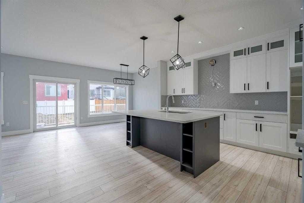 1431 Scarlett Ranch Boulevard, Carstairs — photo 5 of 47