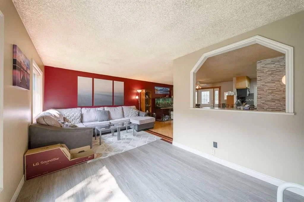 3603 29A Avenue SE, Calgary — photo 5 of 28