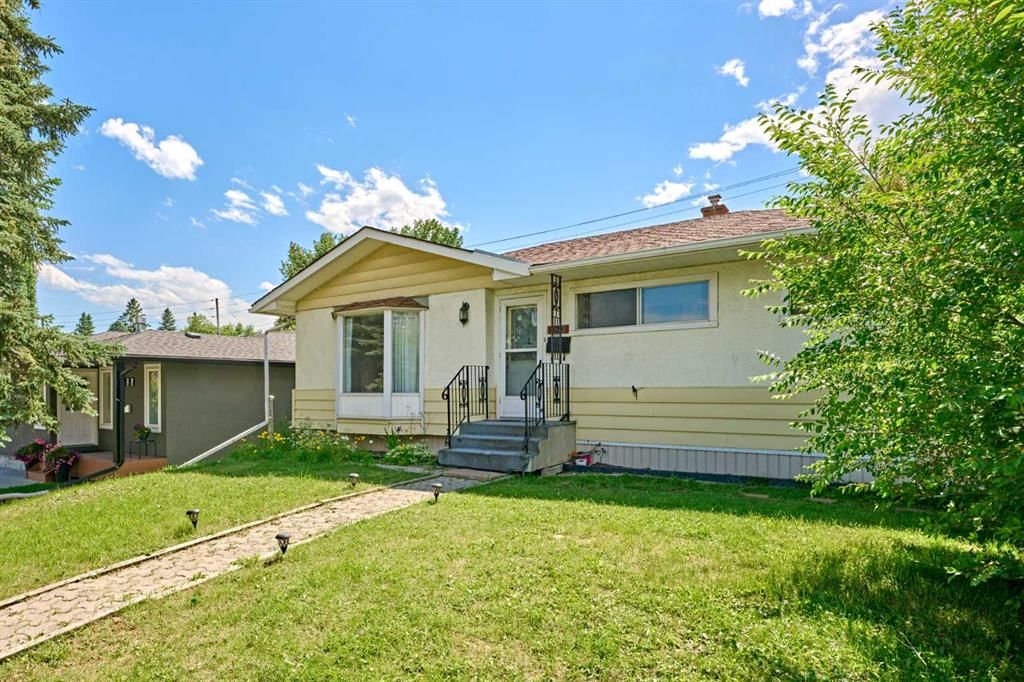 627 94 Avenue SW, Calgary — photo 2 of 48