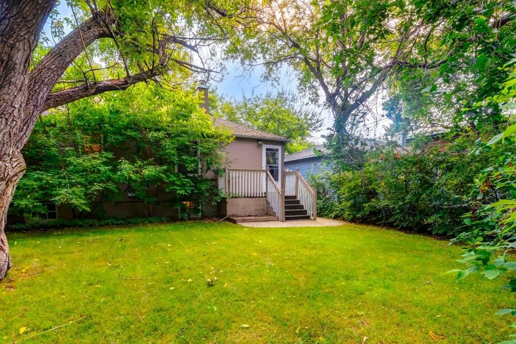 1409 8 Street NW, Calgary — photo 4 of 12