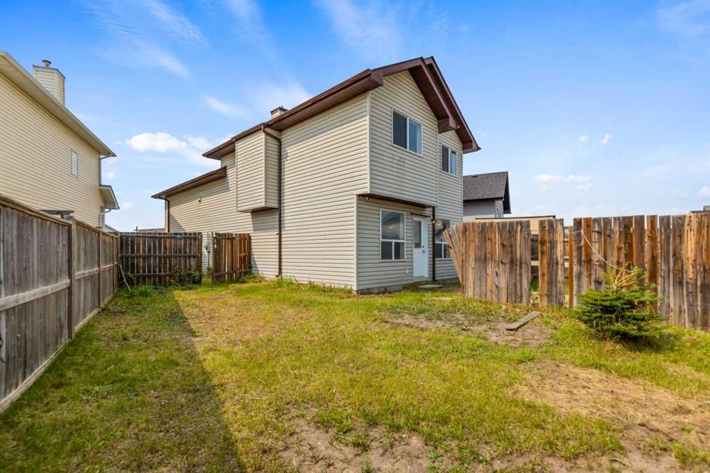 86 Saddlemont Close NE, Calgary — photo 5 of 32