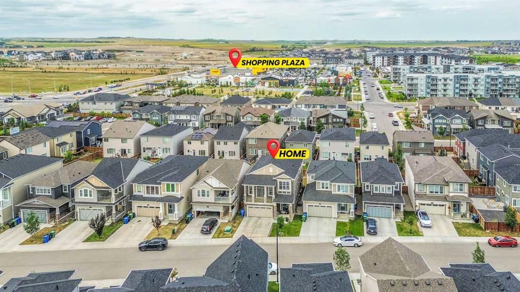 56 Carrington Circle NW, Calgary — photo 4 of 38