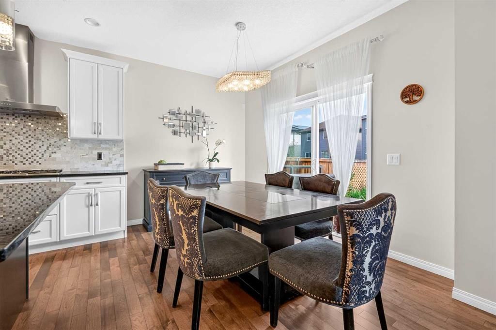 232 Walden Heights SE, Calgary — photo 5 of 44