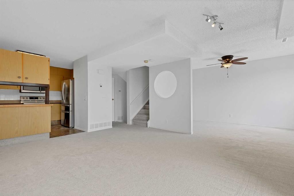 65, 3705 Fonda Way SE, Calgary — photo 4 of 20