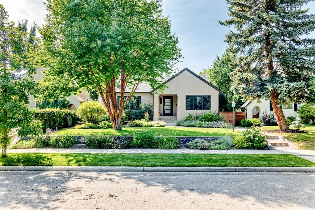 3223 2 Street SW, Calgary — main listing photo