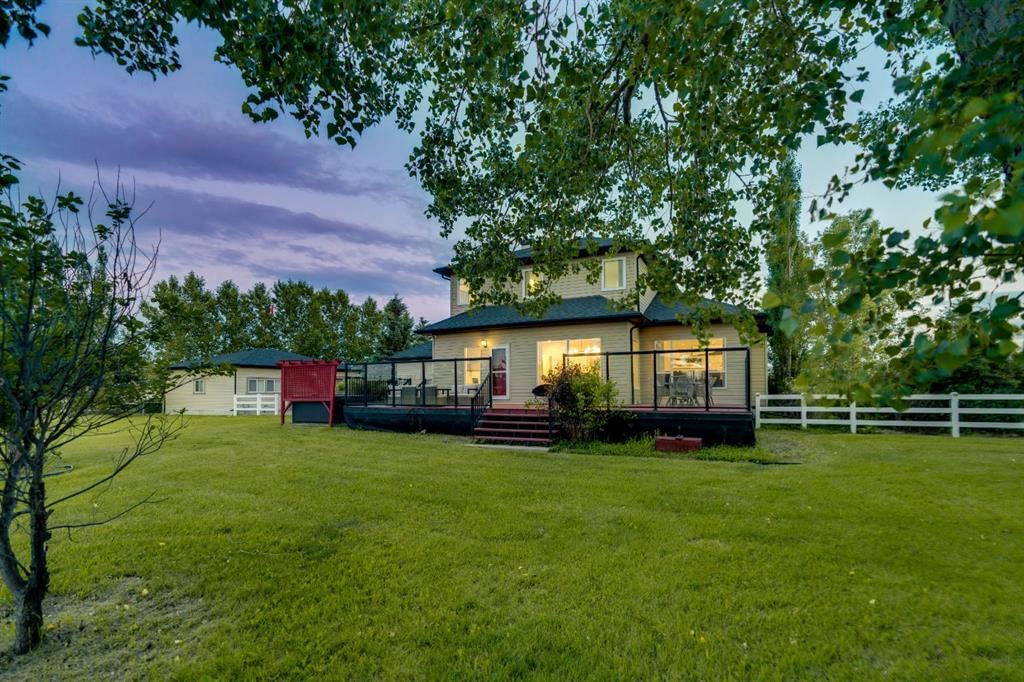 112 Pinto Lane SE, Airdrie — photo 4 of 50