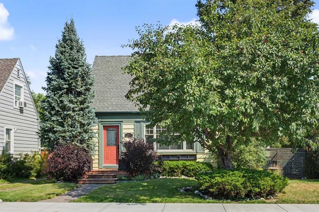 434 19 Street NW, Calgary — main listing photo