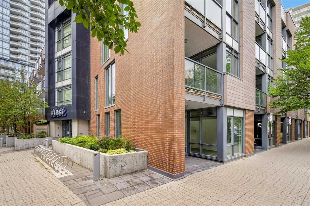 615 Confluence Way SE, Calgary — main listing photo