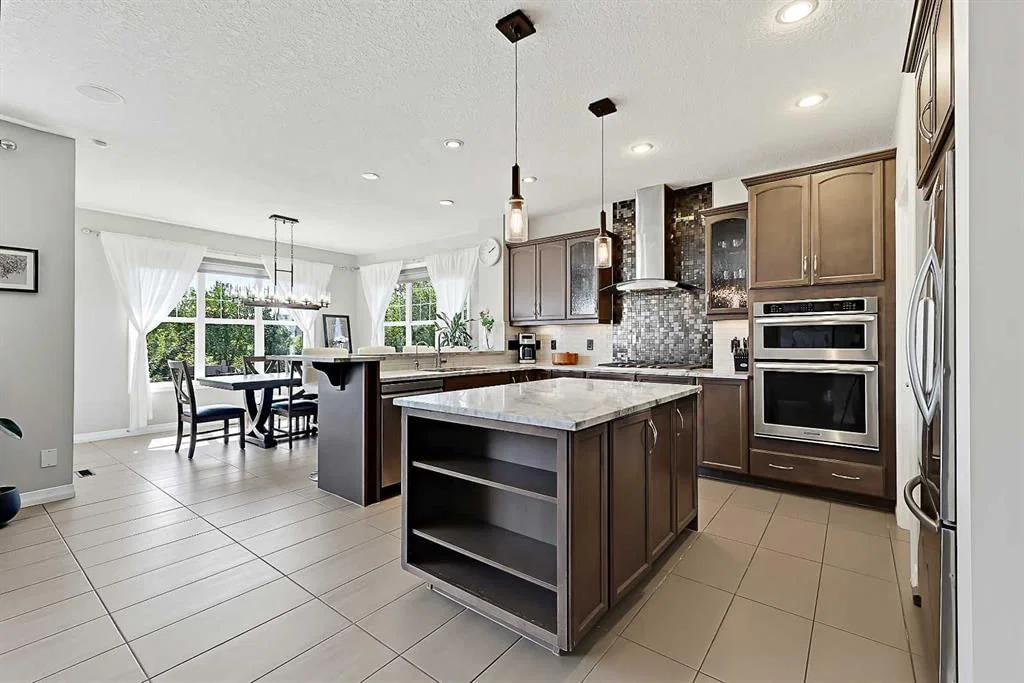 71 Chaparral Valley Way SE, Calgary — photo 5 of 48