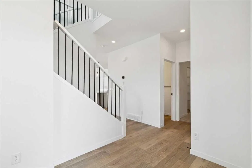 118 Sugarsnap Street SE, Calgary — photo 4 of 35
