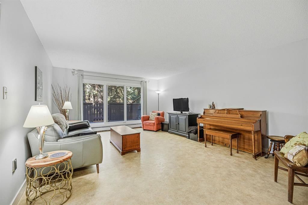 830, 3130 66 Avenue SW, Calgary — main listing photo