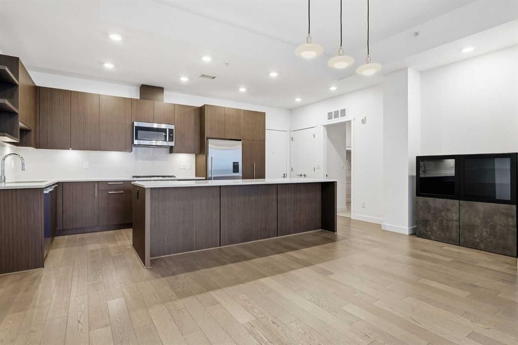 631, 88 9 Street NE, Calgary — photo 3 of 45