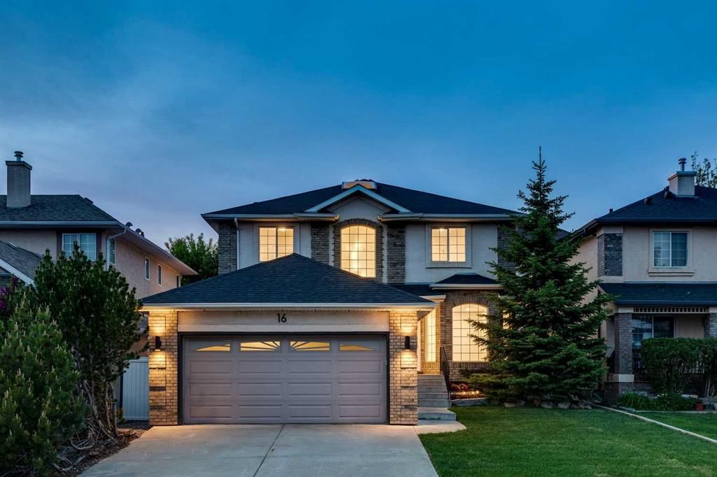 16 Simcrest Point SW, Calgary — main listing photo
