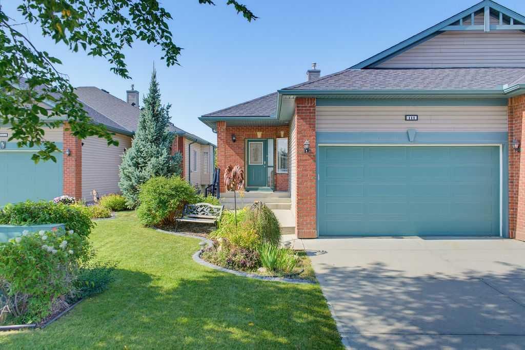111 Invermere Close, Chestermere — photo 2 of 50