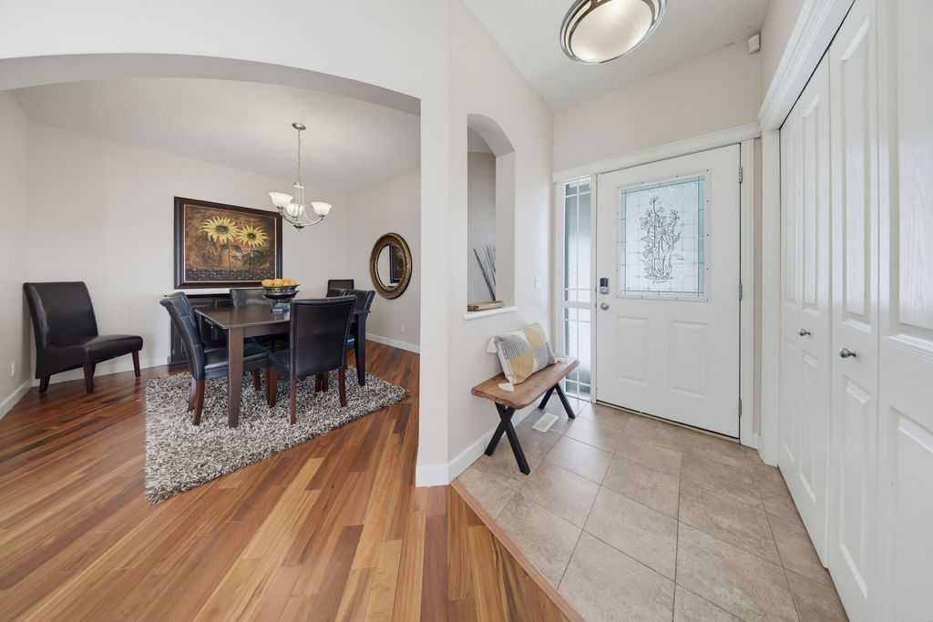 111 Invermere Close, Chestermere — photo 4 of 50