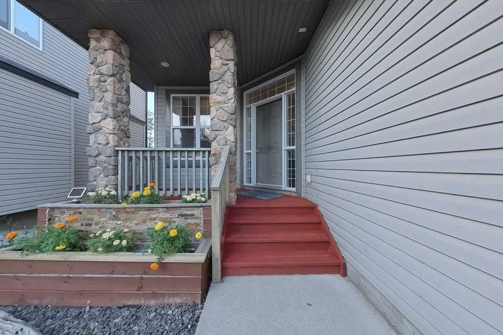 149 Rockborough Green NW, Calgary — photo 4 of 50