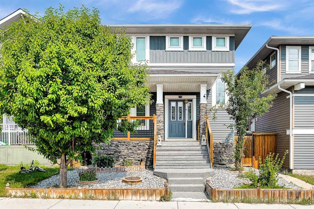 154 Redstone Common NE, Calgary — main listing photo