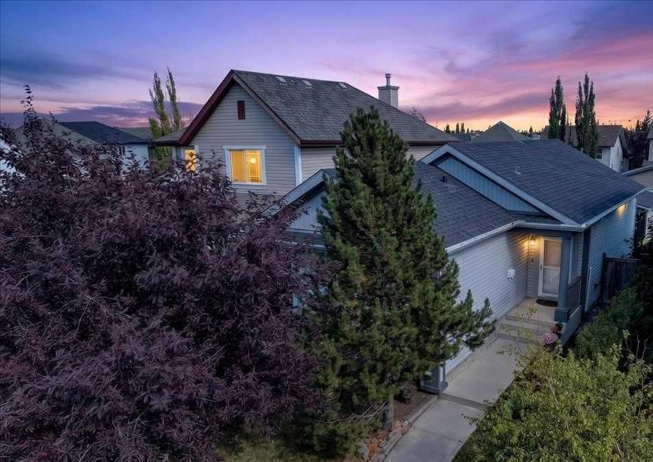 23 Copperfield Rise SE, Calgary — main listing photo