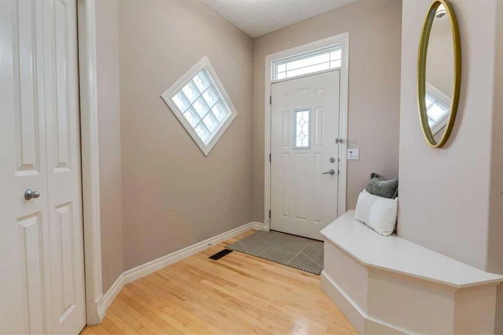 357 Kincora Drive NW, Calgary — photo 2 of 47