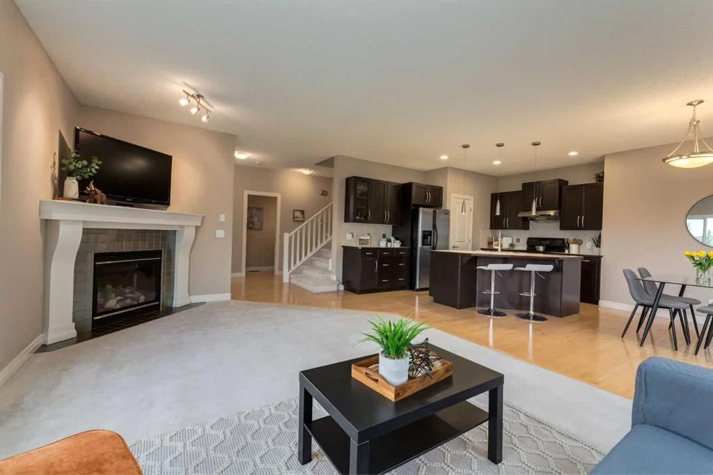 357 Kincora Drive NW, Calgary — photo 4 of 47