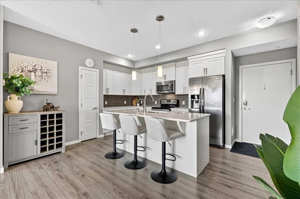 402, 6603 New Brighton Avenue SE, Calgary — main listing photo