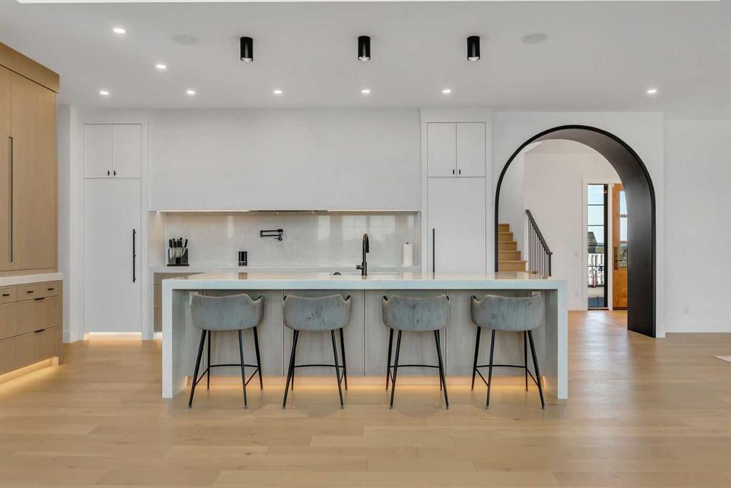 62 Marina Island SE, Calgary — photo 4 of 50