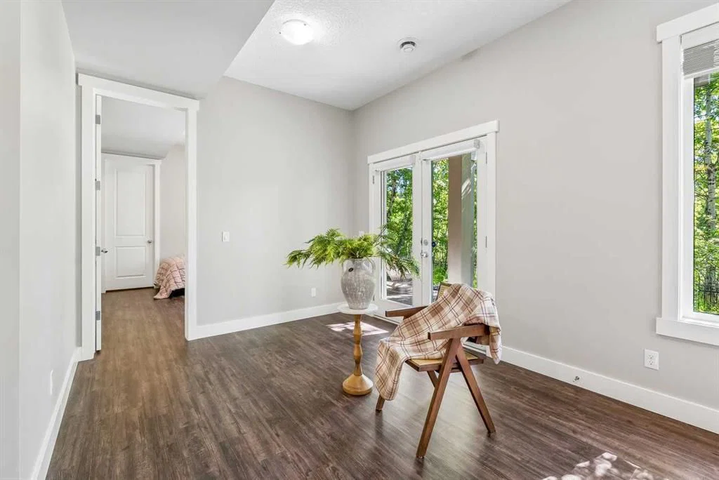30 Ascot Crescent SW, Calgary — photo 5 of 50
