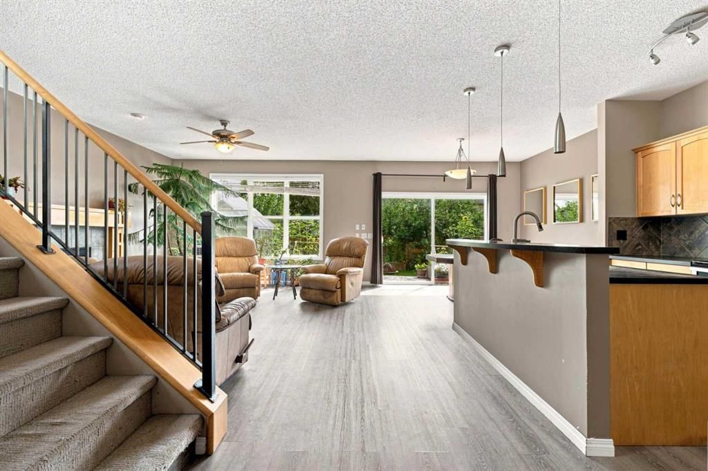 5355 Copperfield Gate SE, Calgary — photo 3 of 45
