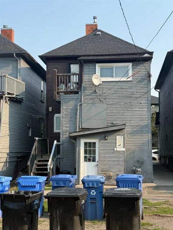 1619 12 Avenue SW, Calgary — photo 3 of 5