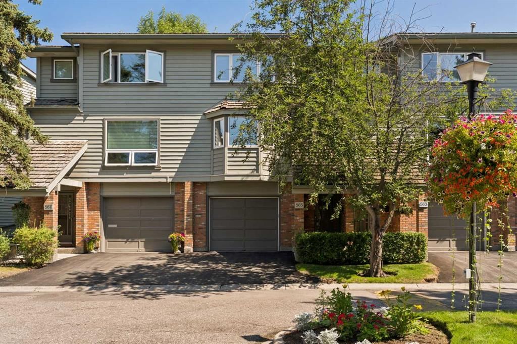 565 Point Mckay Grove NW, Calgary — photo 2 of 42