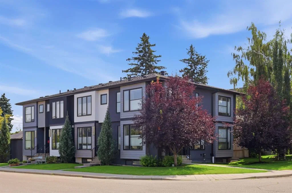 2002 31 Street SW, Calgary — main listing photo