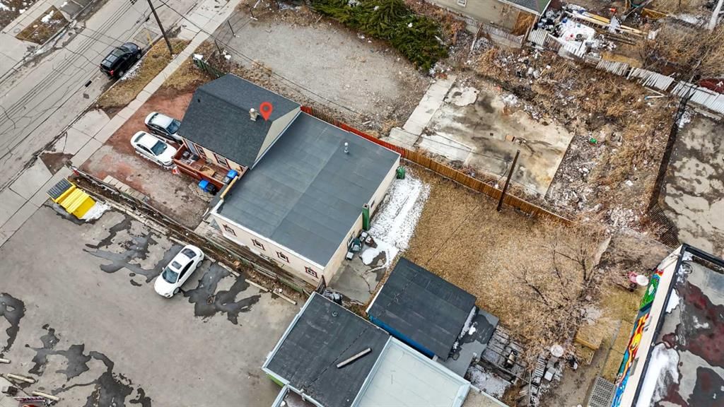 434 Meredith Road NE, Calgary — photo 4 of 25
