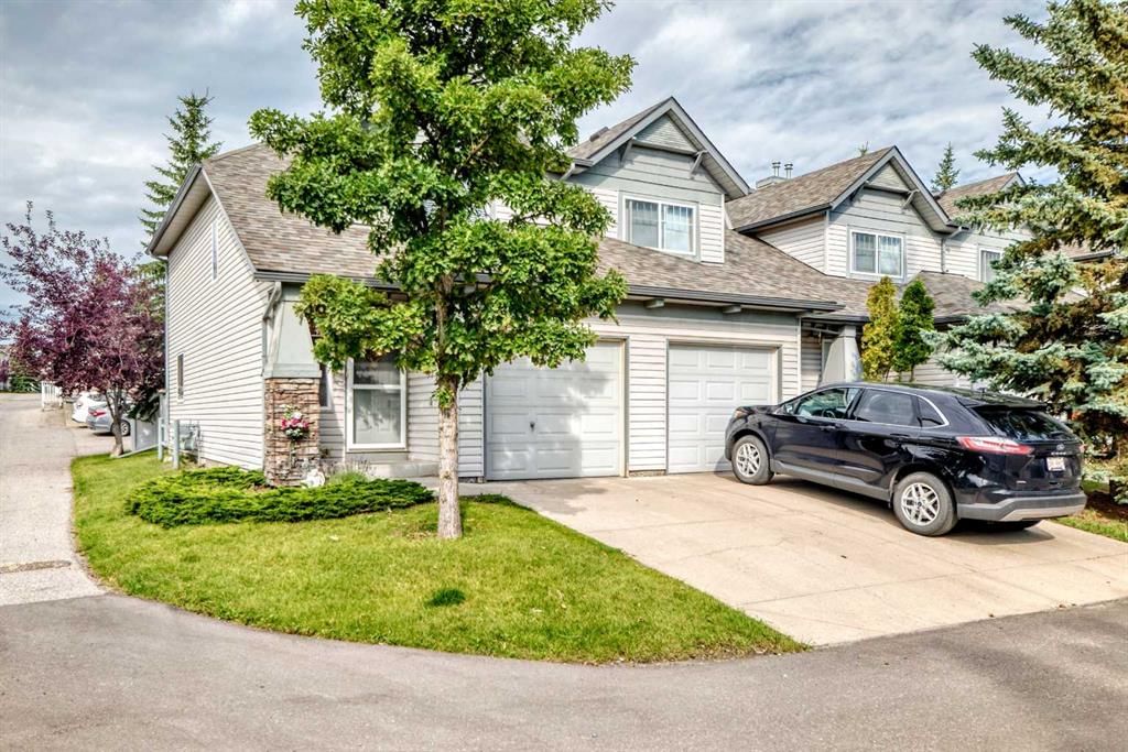 20 Everstone Place SW, Calgary — photo 2 of 31