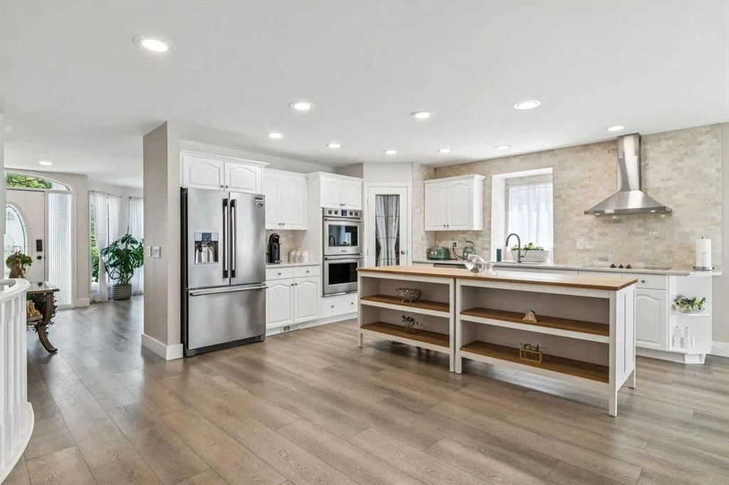 6991 Christie Briar Manor SW, Calgary — photo 2 of 50