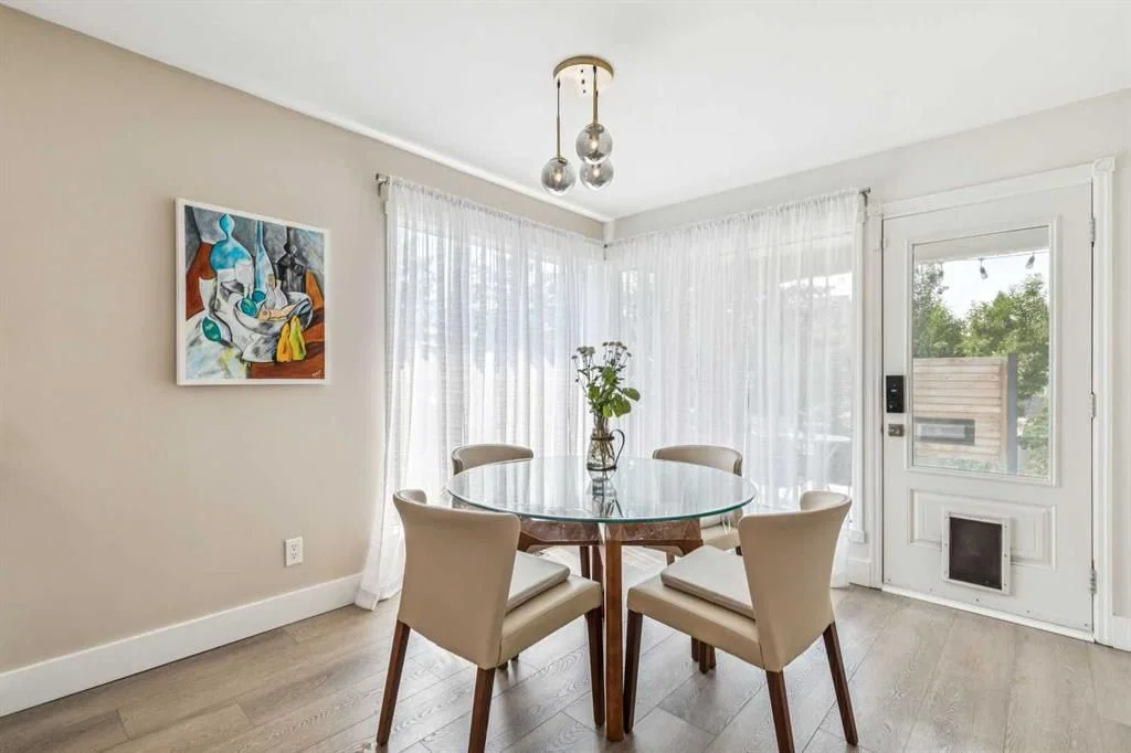 6991 Christie Briar Manor SW, Calgary — photo 5 of 50